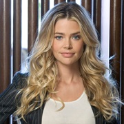 Denise Richards
