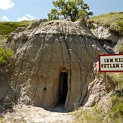 Sam Kelly Outlaw Cave