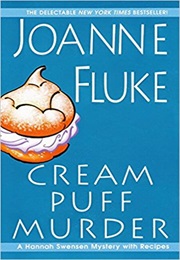 Cream Puff Murder (Joanne Fluke)