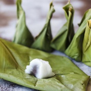 Khanom Sot Sai / Khanom Sai Sai