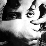 Un Chien Andalou