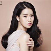 Lim Ji-Yeon