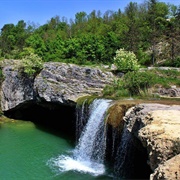 Zarečki Krov Waterfalls