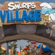 Smurfs Village, Dubai