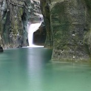 Jump the 27 Charcos De Damajagua