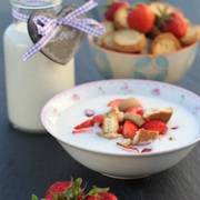 Buttermilk Koldskål