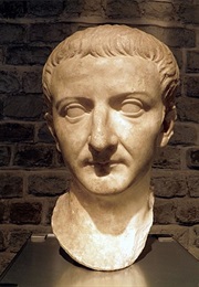Tiberius (Tiberius.)