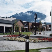 North Bend Premium Outlets