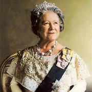 Elizabeth Bowes-Lyon, Queen of the United Kingdom