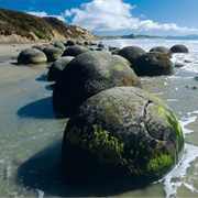 Moeraki Boulders - New Zealand