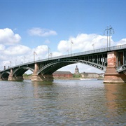 Theodor Heuss Bridge (Mainz-Wiesbaden)
