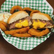 Juicy Lucy Burger - Minnesota