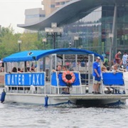 Baltimore Water Taxi