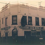 Punters Club Hotel