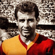 Metin Oktay