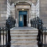 Dine at the Clove Club.