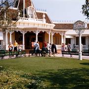 Red Wagon Inn (1955-1965)