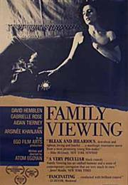 Family Viewing (Atom Egoyan)