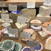Sample Raw-Milk Cheeses at Grafton Village Cheese