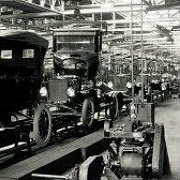1913 - Mass Production of Automobiles (H. Ford)