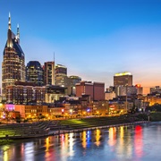 Nashville 654,000
