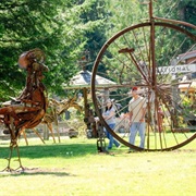 Ex Nihilo Sculpture Park (Ashford, Washington)