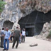 Sites of Human Evolution at Mount Carmel: The Nahal Me'arot / Wadi El-