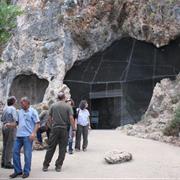 Sites of Human Evolution at Mount Carmel: The Nahal Me&#39;Arot / Wadi El-