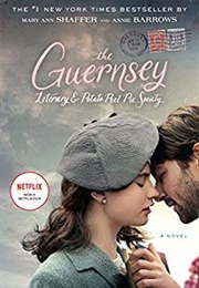 The Guernsey Literary and Potato Peel Society (Mary Ann Shaffer &amp; Annie Barrows)