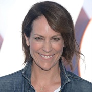 Annabeth Gish
