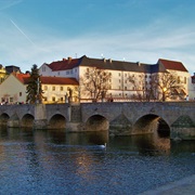 Písek Stone Bridge