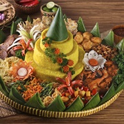 Tumpeng