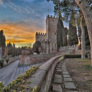 Castello Di Conegliano