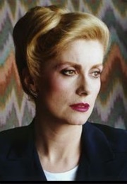 Catherine Deneuve - The Hunger (1983)