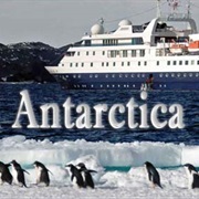 Go on an Antarctic Cruise