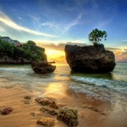 Padang Panjang Beach