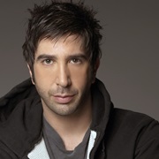 David Schwimmer