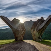 Valley of Heroes Tjentiste