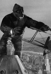The Ape on Top of the Empire State Building in King Kong (1933)