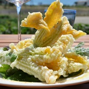 Beignet De Fleurs De Courgettes