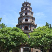 Pagoda of the Celestial Lady
