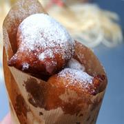 Smoutebollen (Deep Fried Balls of Sweet Dough)