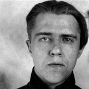 Alvin  "Creepy" Kapris