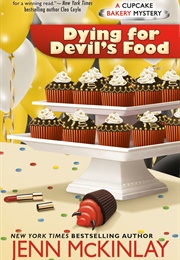Dying for Devil's Food (Jenn McKinlay)