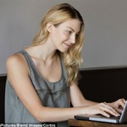 Make an Online Dating Profile More Alluring