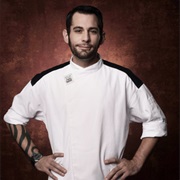 Genaro Delillo (S16)