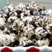 Cookies and Cream Popcorn