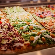 Pizza in Teglia Alla Romana