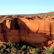 Hiking Through King's Canyon, Australia