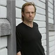 Hugo Weaving